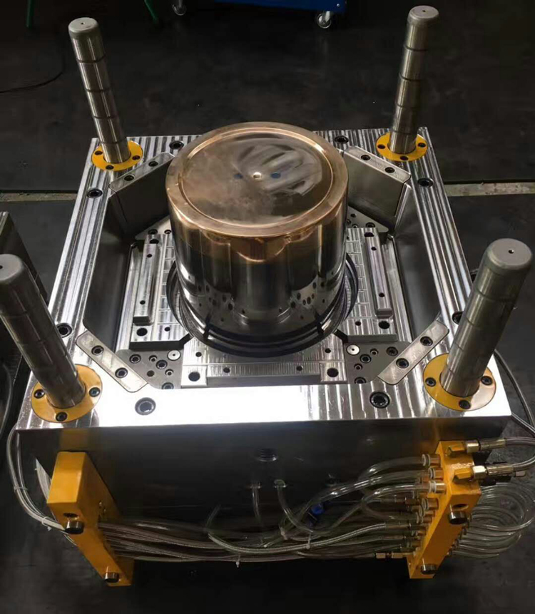 機油桶模具
